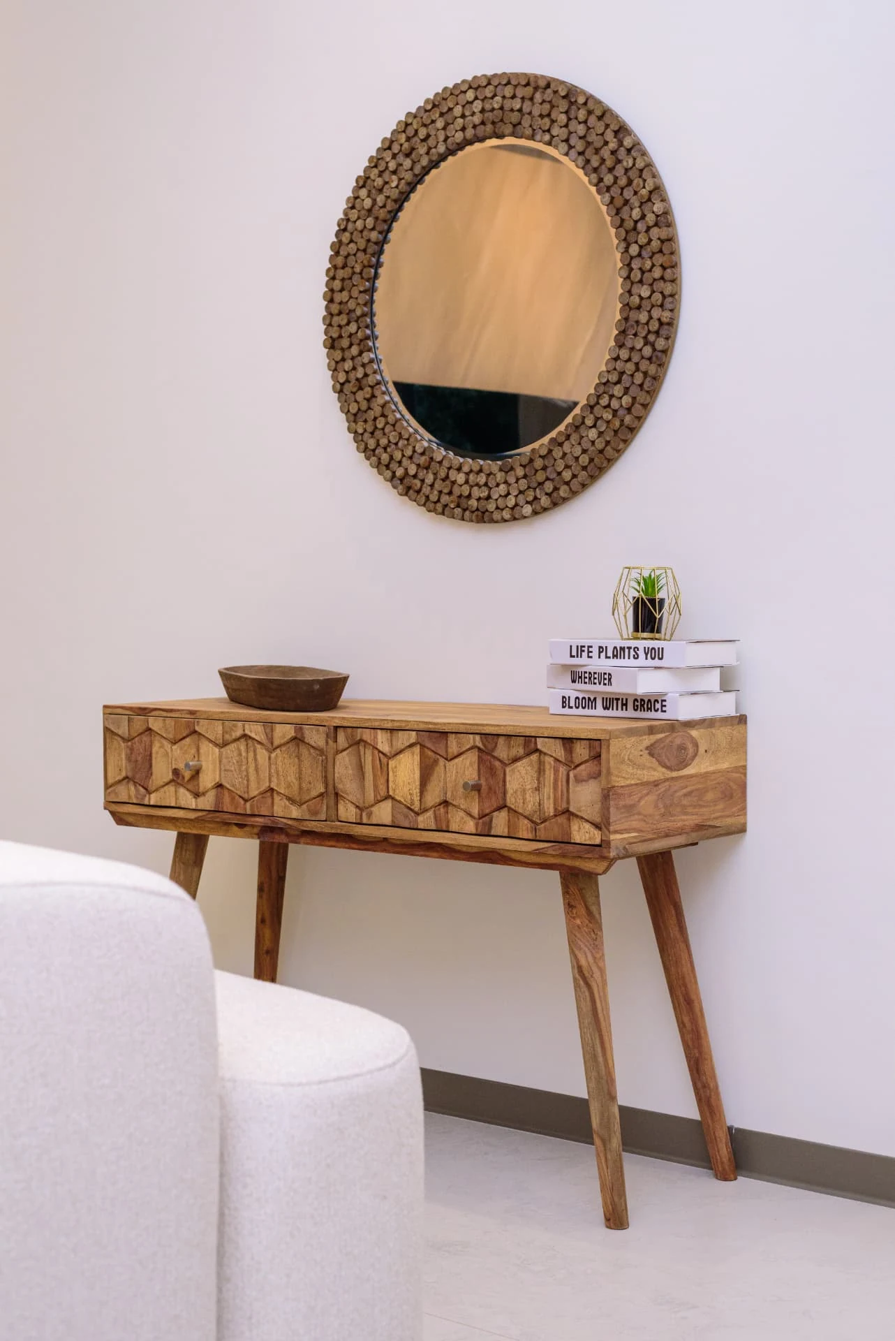 Krishna Bliss show house, entrance console and mirror